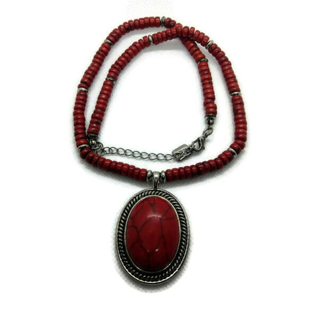 Coral Howlite Pendant Necklace with Matching Beads